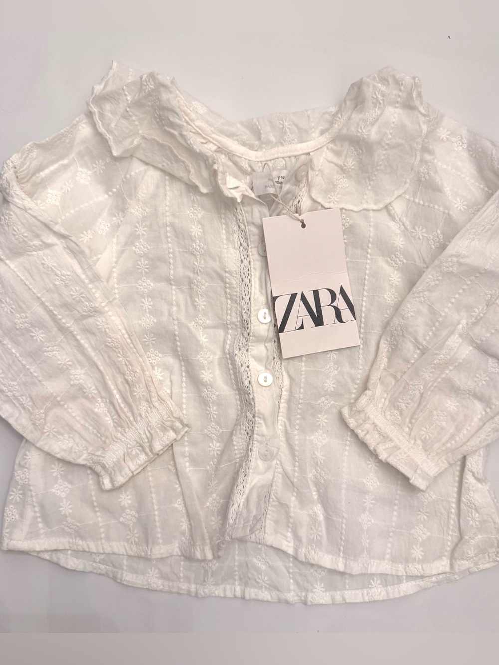 ZARA Cream Embroidered Ruffle Collar Kids Blouse sz 1.5